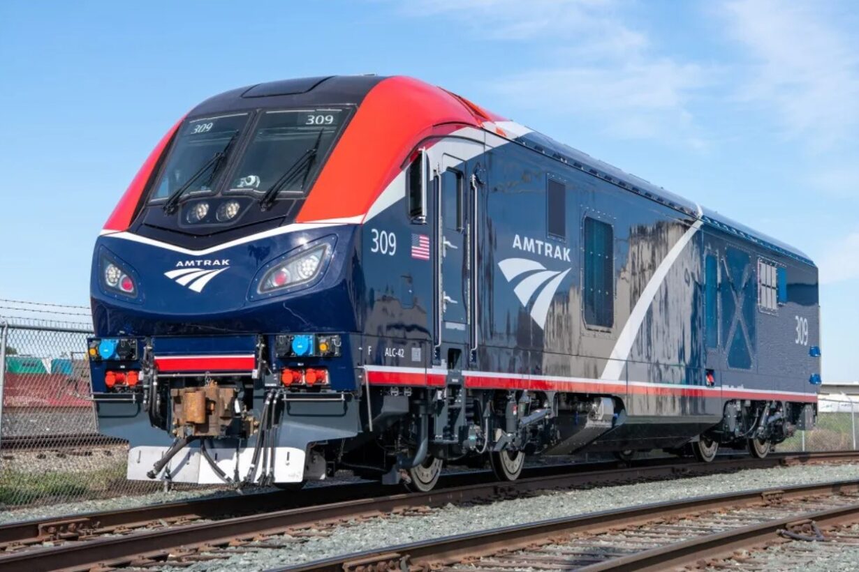 Amtrak lanza un pedido de otras 50 locomotoras Charger a Siemens Mobility