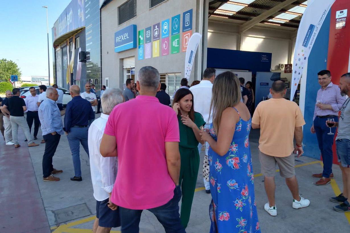 Rexel presenta a sus clientes y colaboradores el nuevo Punto de Venta de la compañía en Castellón