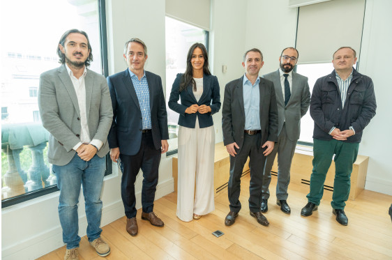 Villacís se reúne con Legrand y SpainDC, impulsores de Madrid como hub digital del sur de Europa