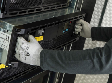 ABB lanza el sistema de alimentación ininterrumpida con menor consumo energético del mundo