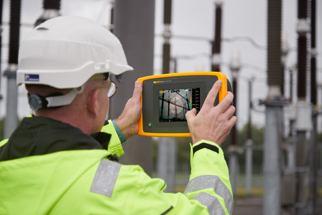 La cámara acústica de precisión de Fluke permite a Air Liquide disminuir los costes, reducir el desperdicio de energía y mejorar la eficiencia de los conductos