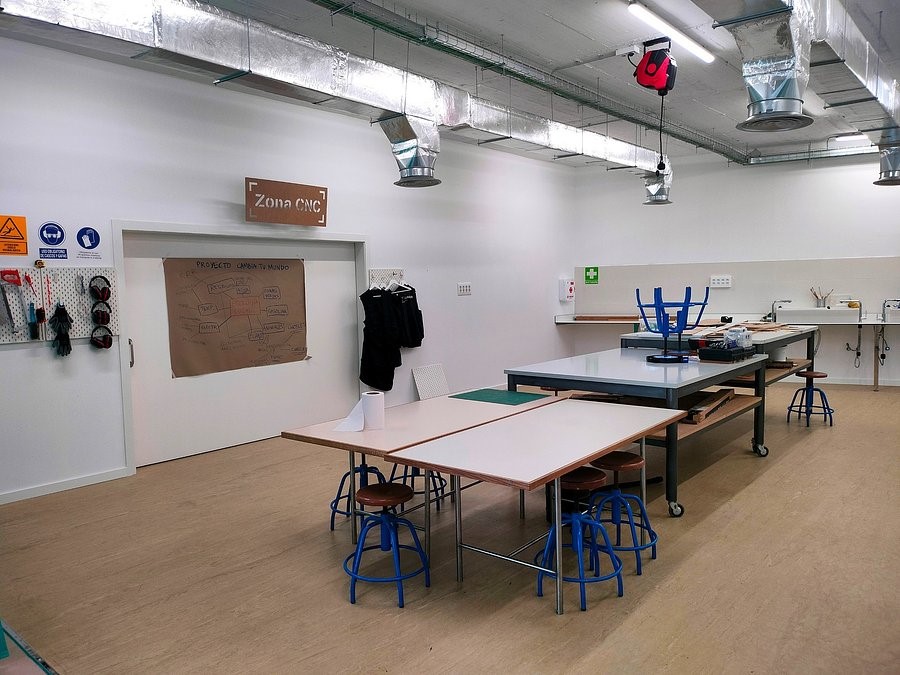 Eurofred crea aulas confortables para 500 estudiantes de Fundació El Llindar con los sistemas VRF Airstage J-IVL de Fujitsu