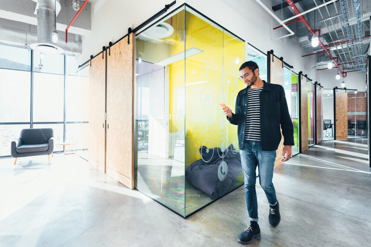 LEDVANCE diseña la oficina del futuro priorizando el bienestar y la productividad de los profesionales