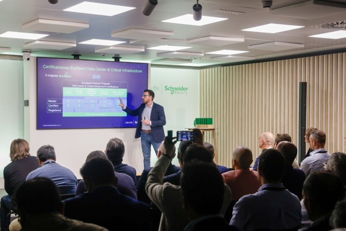 Schneider Electric vuelve a reunir a sus partners IT en los Innovation Days 2024