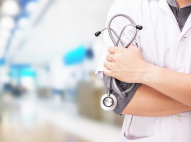 Garantizar la seguridad y la continuidad operativa en salas médicas del Grupo 0: tecnología avanzada y protección eficiente con MEDSYS de Socomec